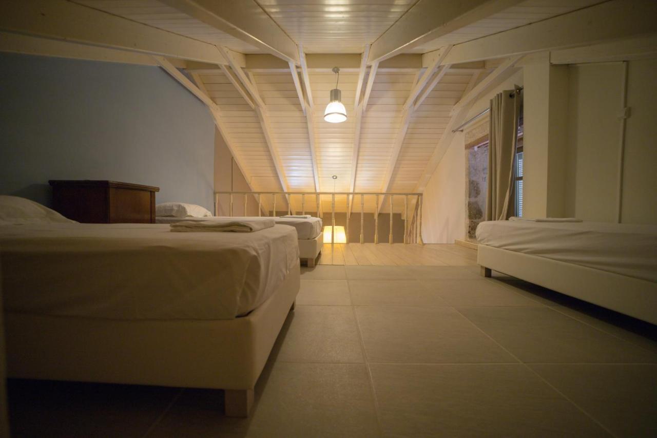 Alicelia Boutique Inn Vathy  Bagian luar foto