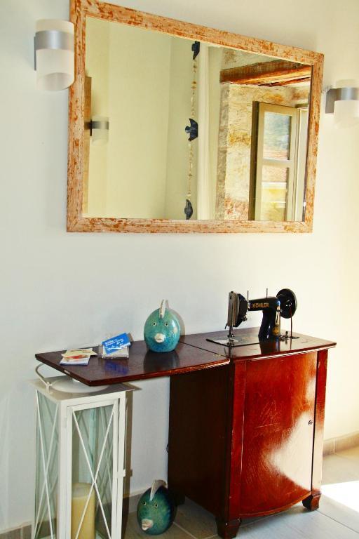 Alicelia Boutique Inn Vathy  Bagian luar foto