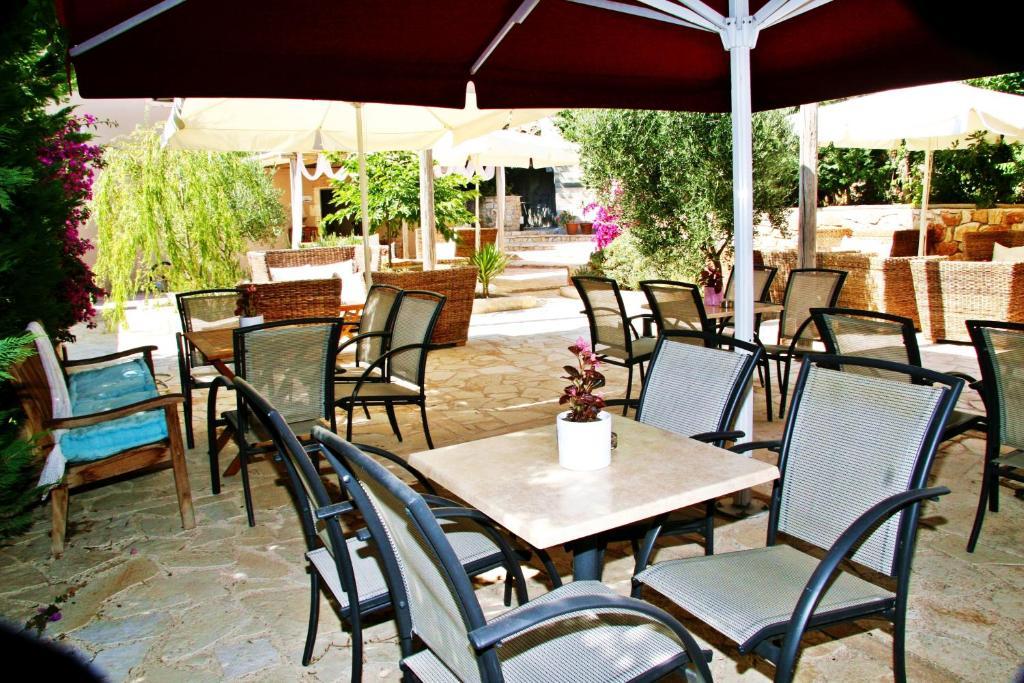 Alicelia Boutique Inn Vathy  Bagian luar foto