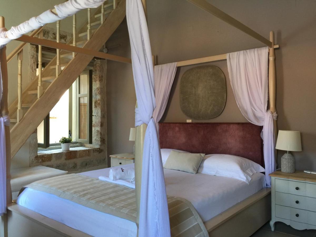 Alicelia Boutique Inn Vathy  Bagian luar foto